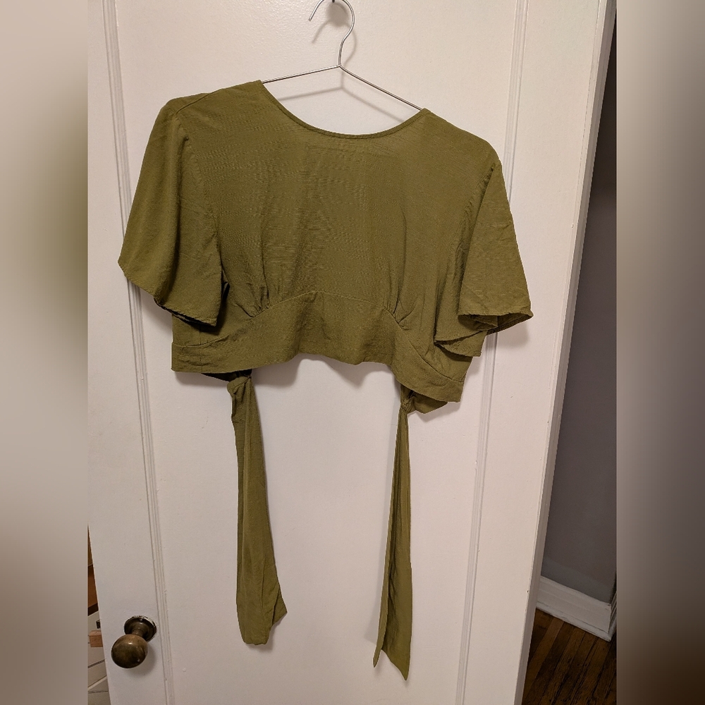 Zara Olive Green Women's Crop Top
